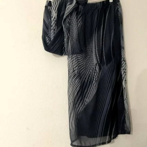 NEW DIRECTION WIDE LEG CAPIS PLUS 2X LIKE NEW - Picture 6 of 10